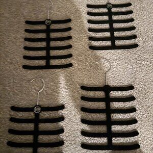 AMAZING FOUR JOY MANGANO HUGGABLE HANGERS FOR NECK TIES/BELTS - VERY GENTLY USED